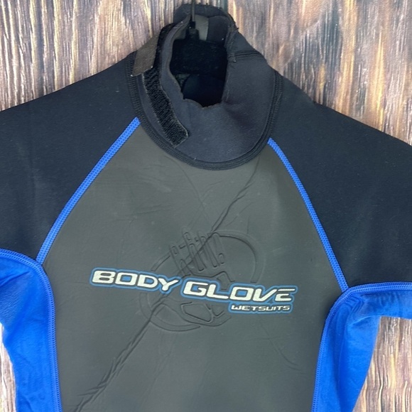 Body Glove Shorty Wetsuit - Picture 2 of 15
